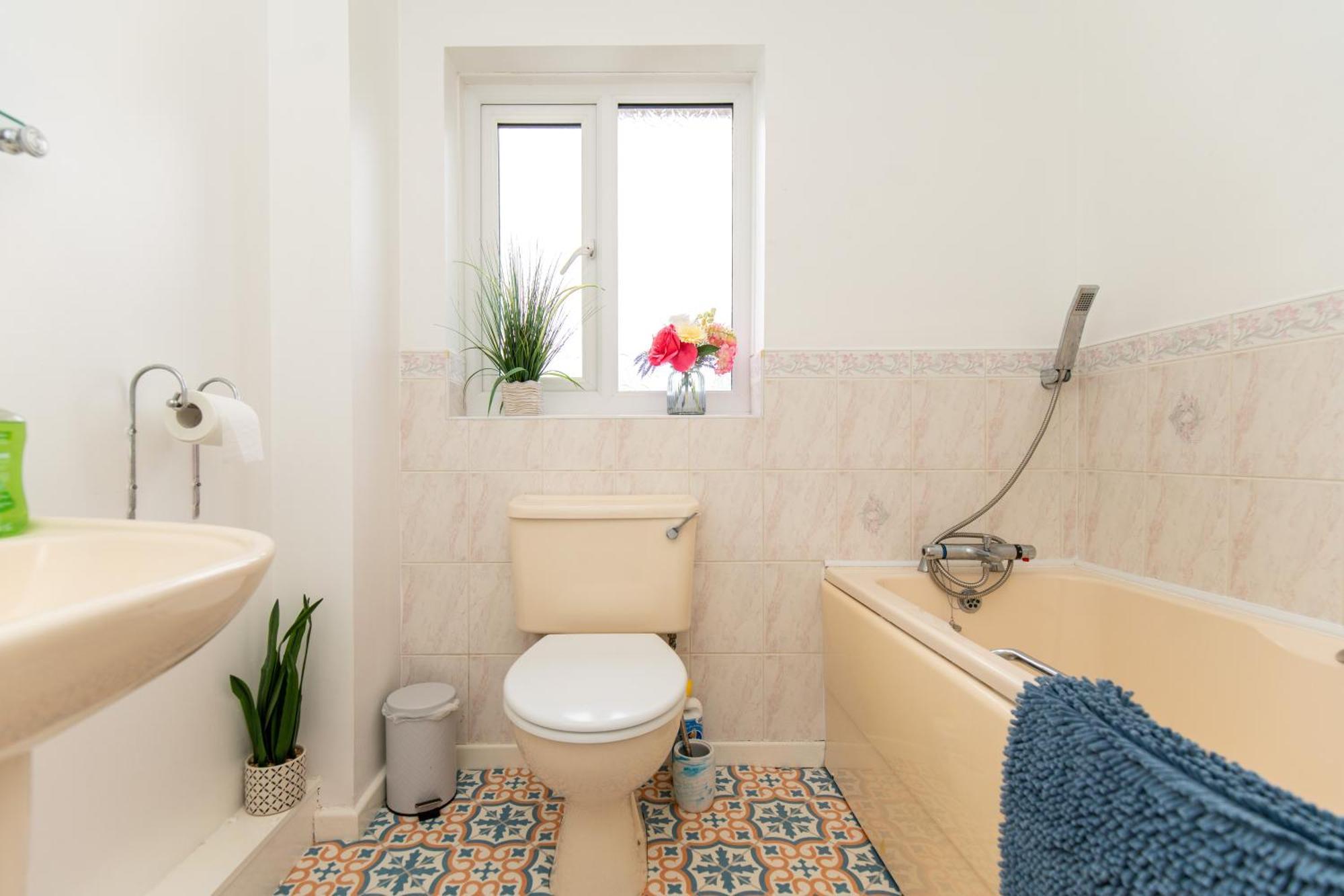 Comfortable And Spacious Superb Holiday Home In Llanelli, Dog Friendly エクステリア 写真